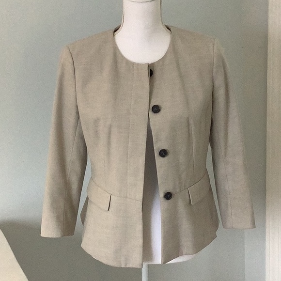 Ann Taylor jacket 4 - Picture 1 of 6